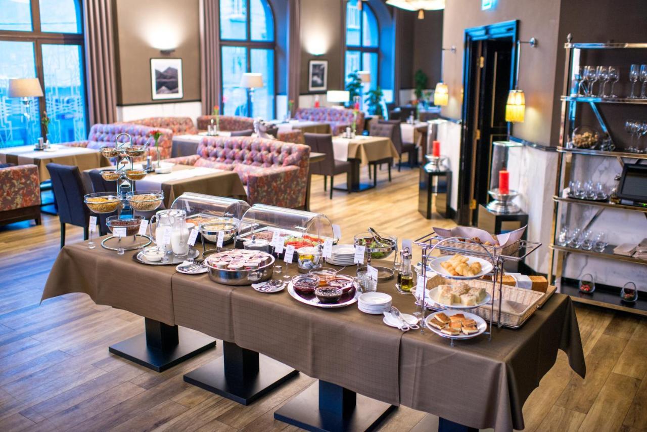 Astoria Hotel Lviv Luaran gambar