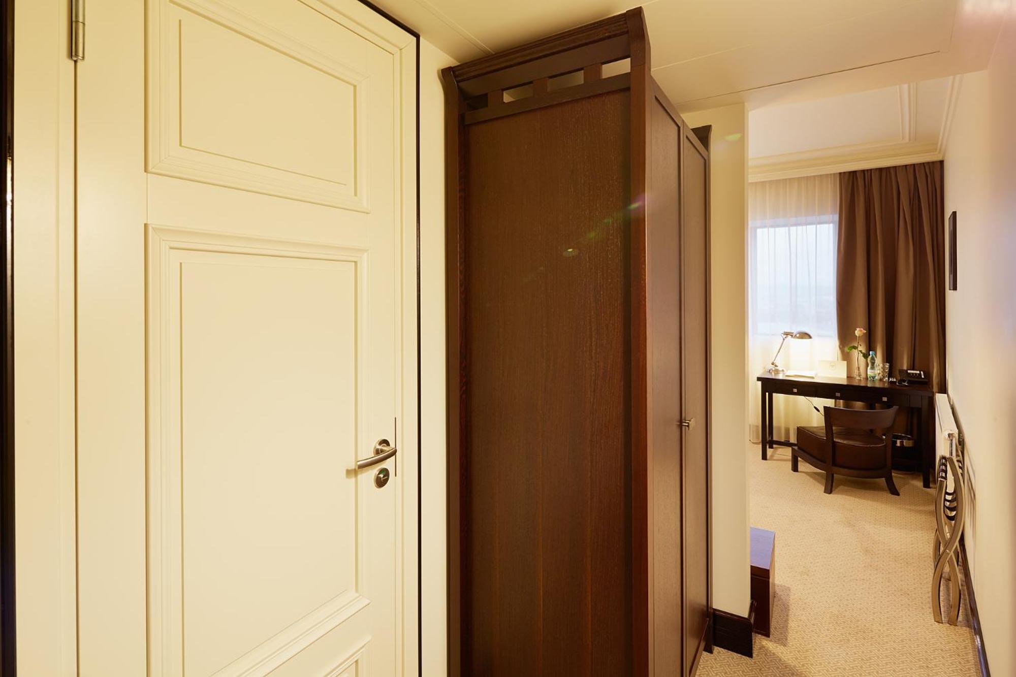 Astoria Hotel Lviv Luaran gambar