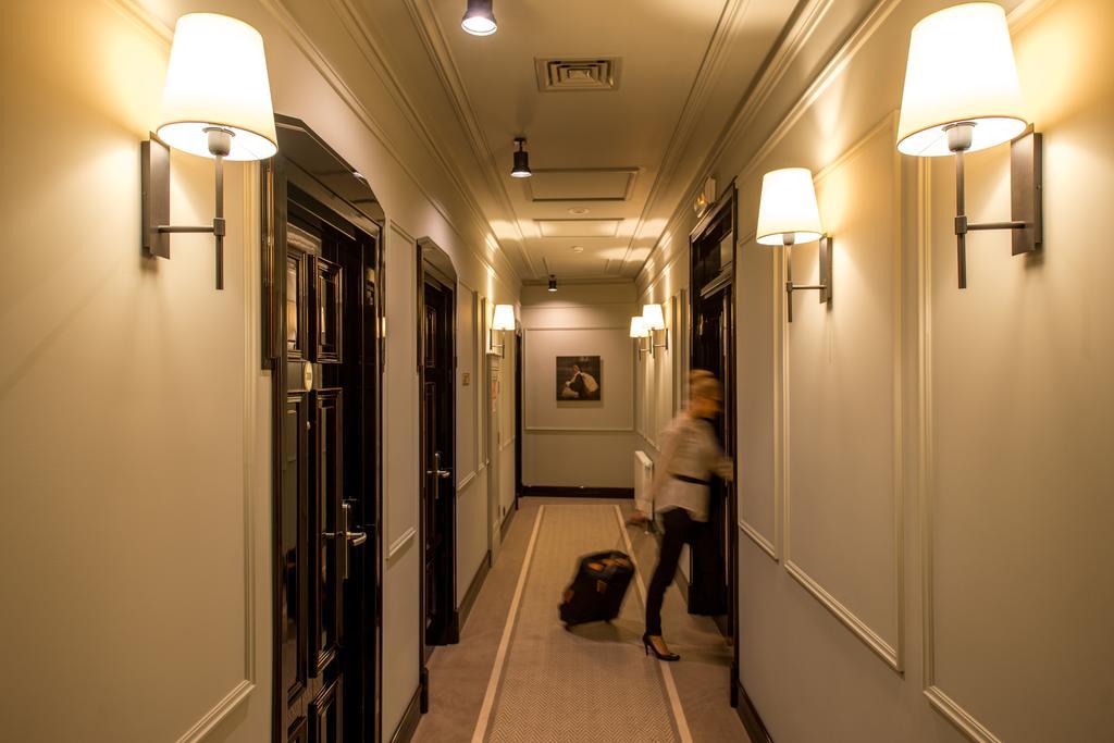 Astoria Hotel Lviv Luaran gambar