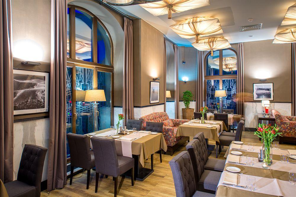 Astoria Hotel Lviv Luaran gambar