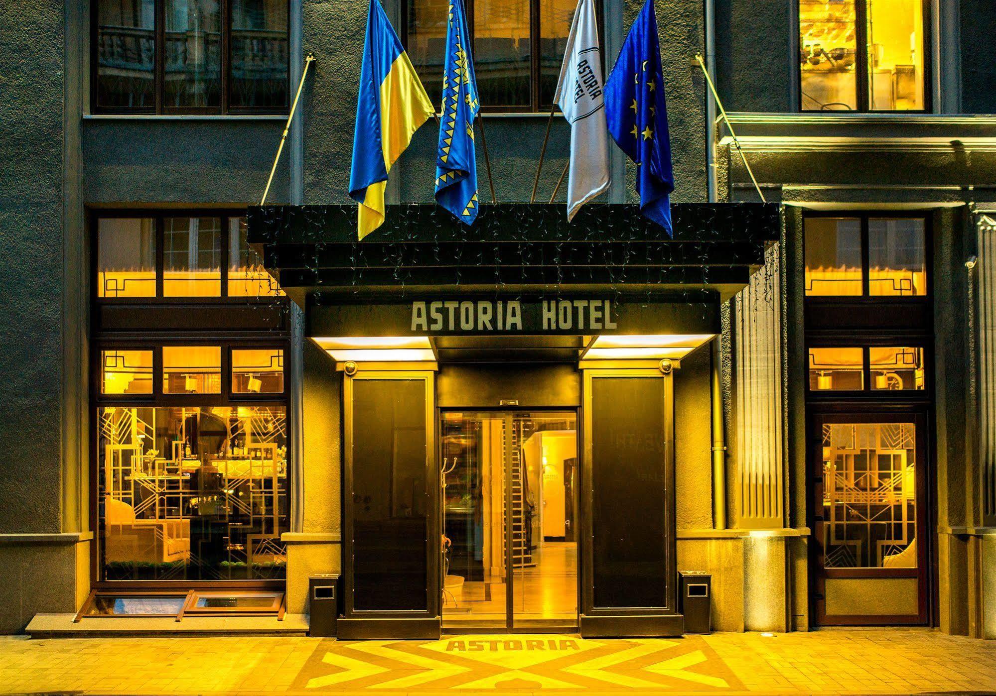 Astoria Hotel Lviv Luaran gambar