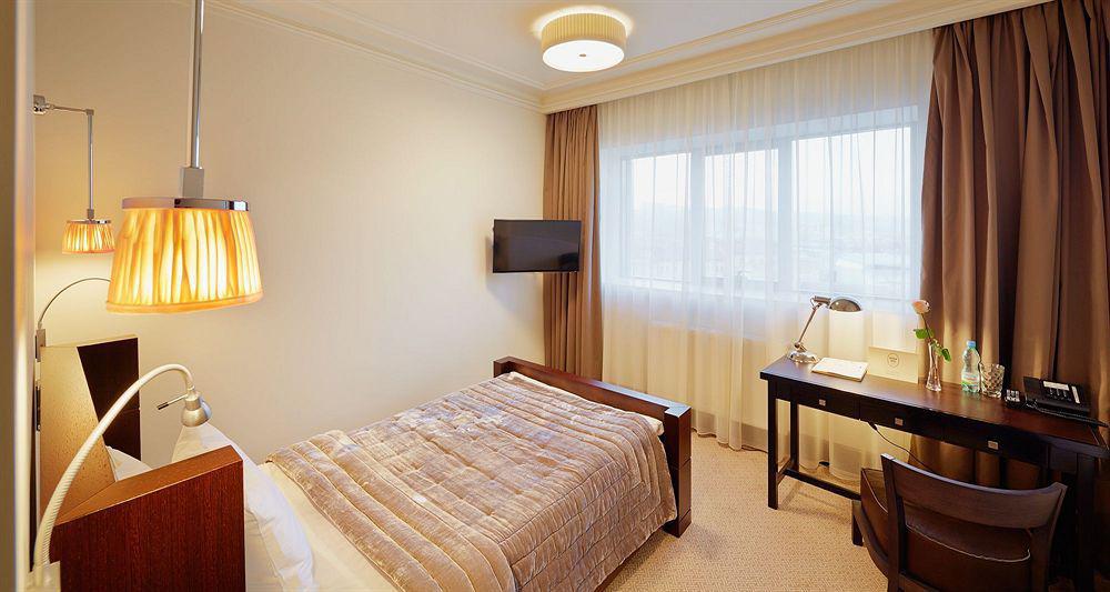 Astoria Hotel Lviv Luaran gambar